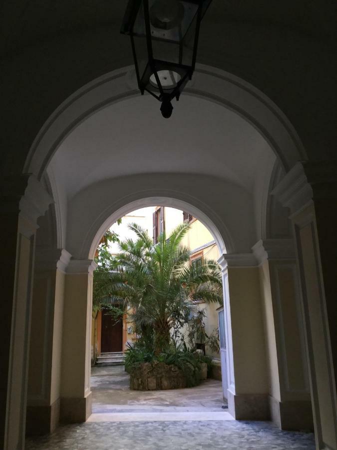 Apartamento Festina Lente Roma Exterior foto